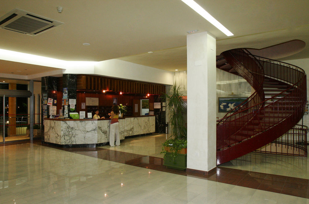 Hotel Vibra Riviera Σαν Αντόνιο Εξωτερικό φωτογραφία